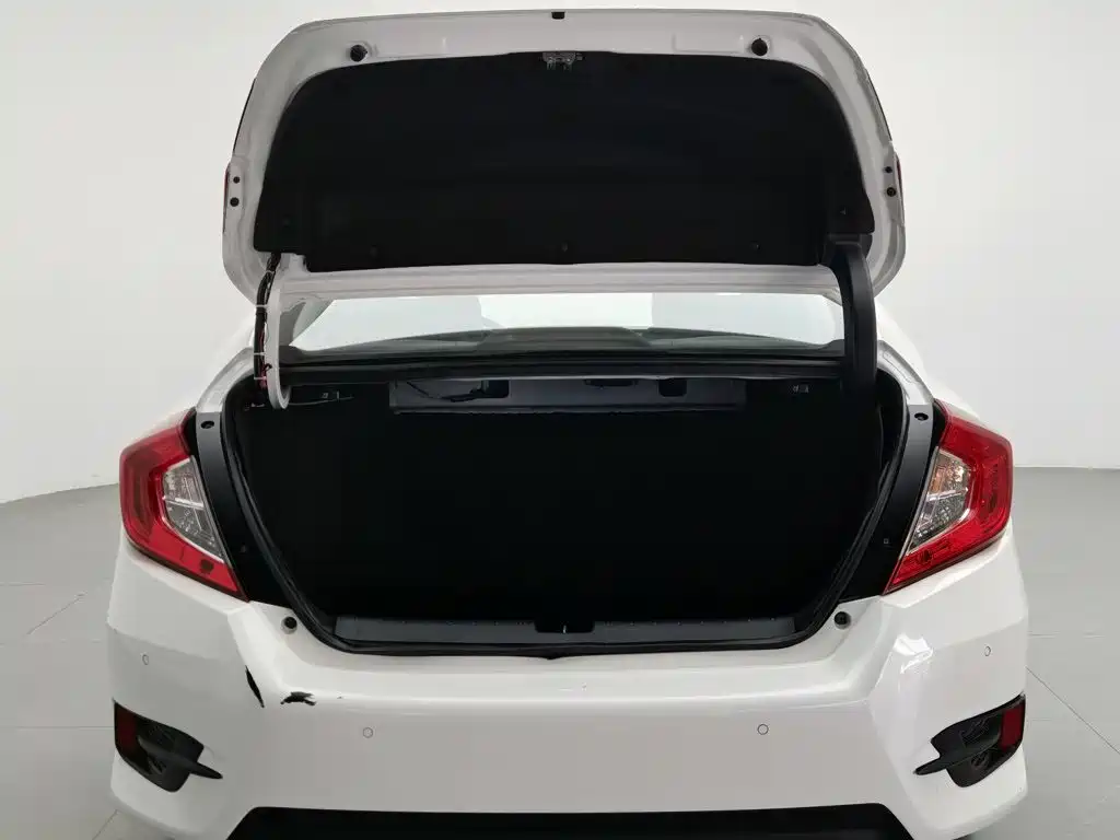 Honda Civic — миниатюра 16