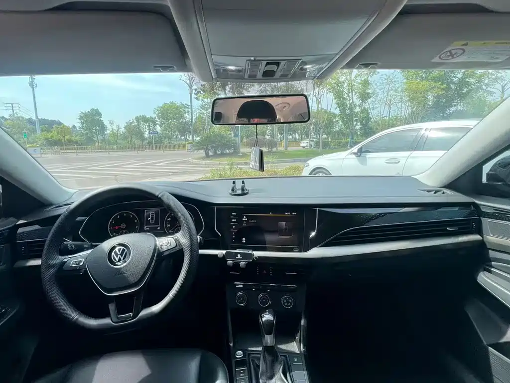 Volkswagen Passat — миниатюра 9