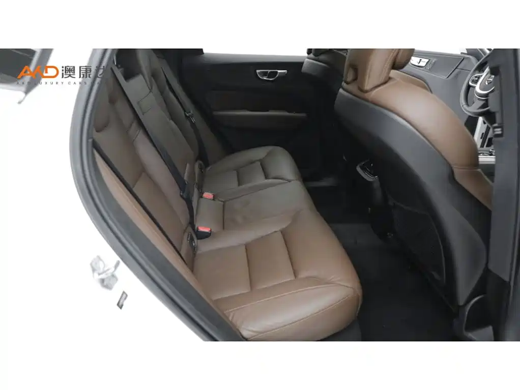 Volvo XC60 — миниатюра 8