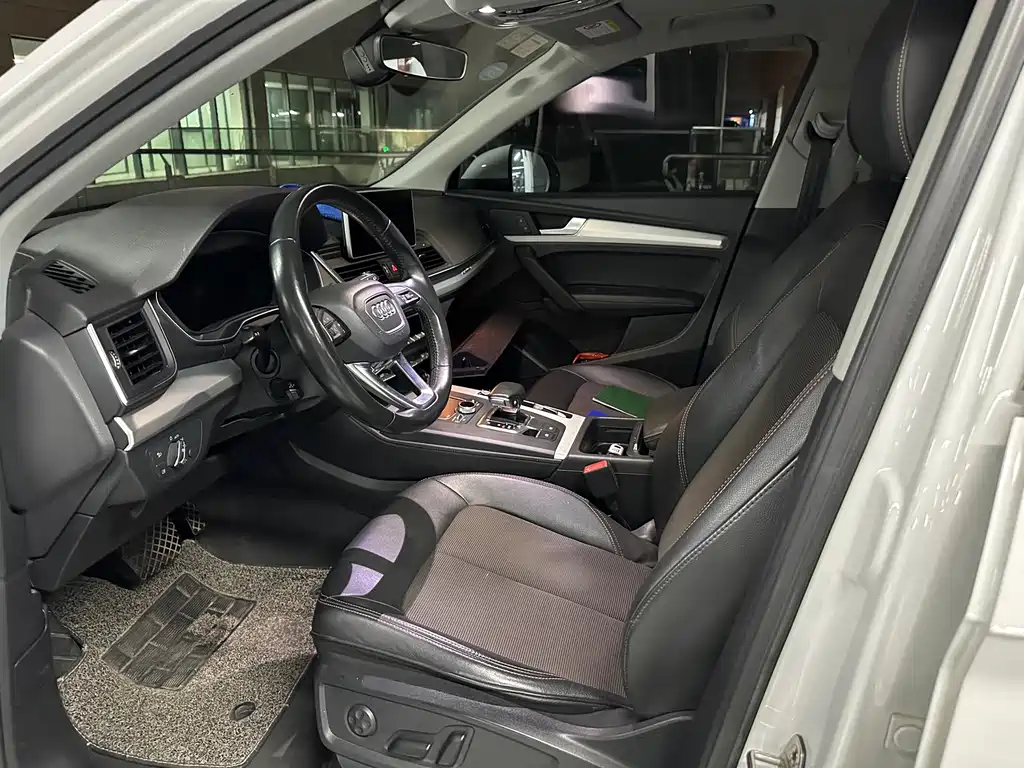 Audi Q5L — миниатюра 7