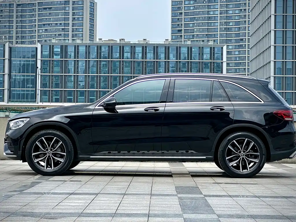 Mercedes-Benz GLC 2022 GLC 300 L 4MATIC Luxury