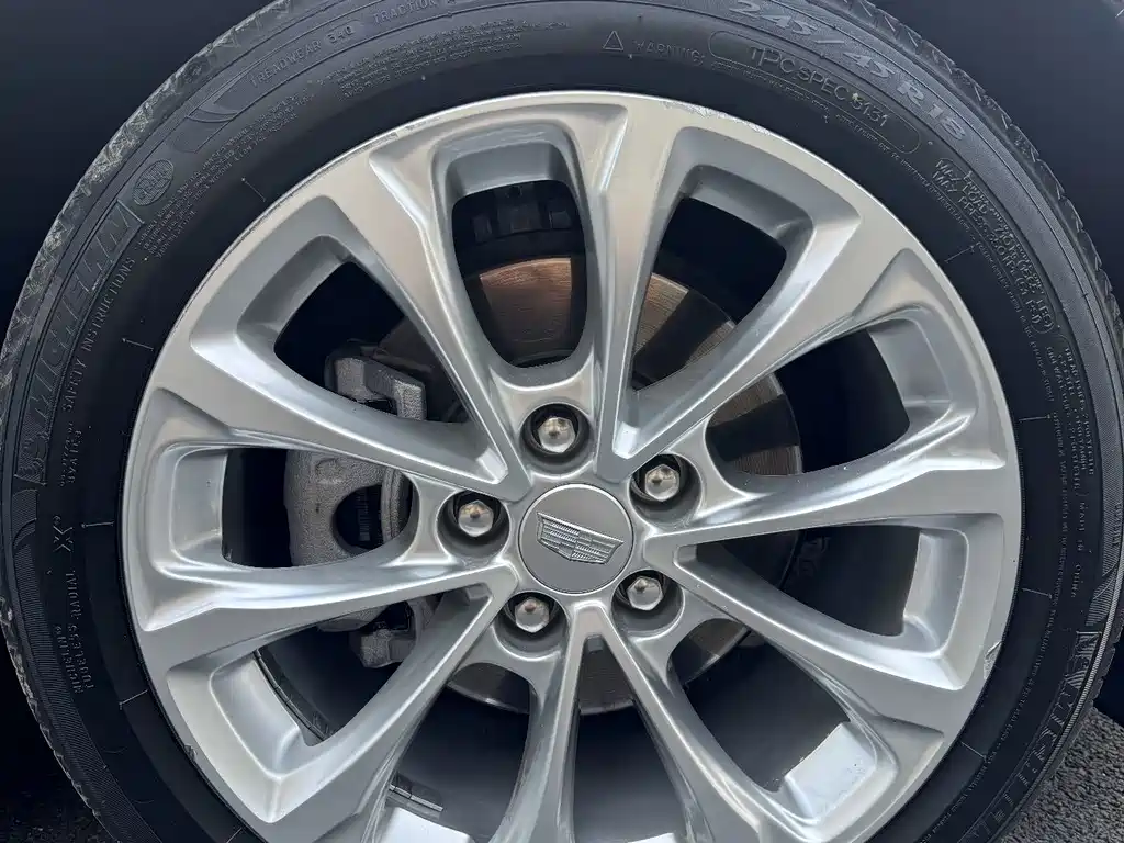 Cadillac CT5 — миниатюра 15