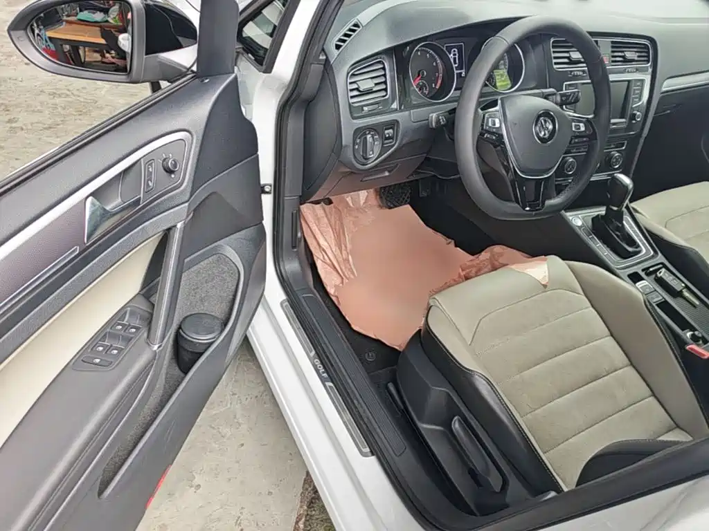 Volkswagen Golf — миниатюра 16