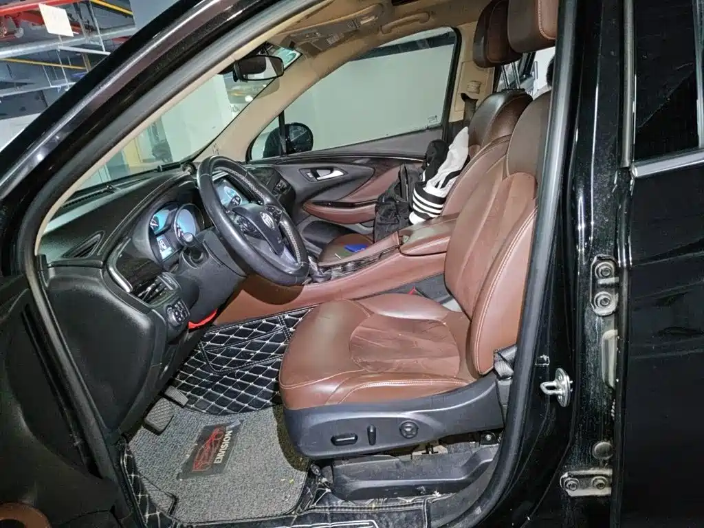 Buick Envision Plus — миниатюра 11