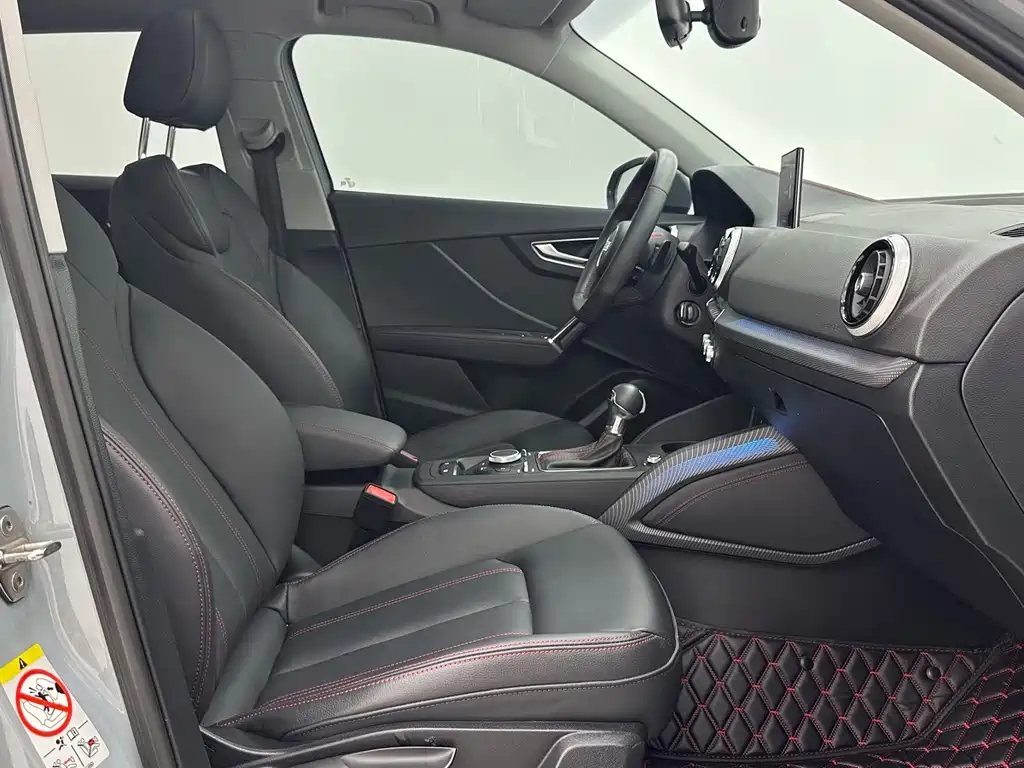 Audi Q2L — миниатюра 9
