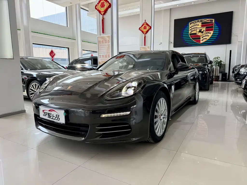 Porsche Panamera 2013