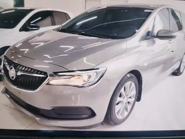 2021 Buick GL6