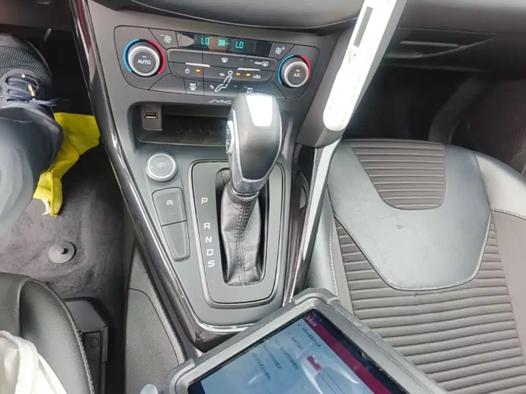 Ford Focus — миниатюра 14