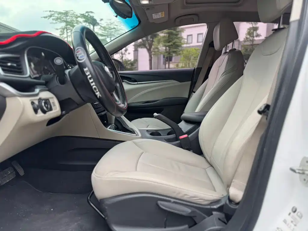 Buick Excelle — миниатюра 4