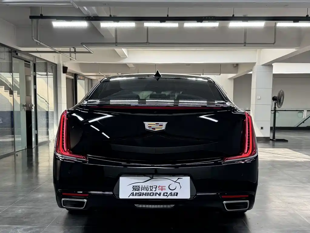 Cadillac XTS — миниатюра 6