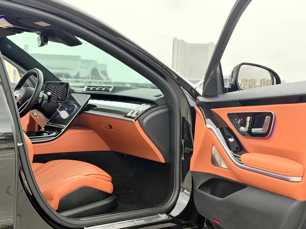 Mercedes-Benz S-Class — миниатюра 6