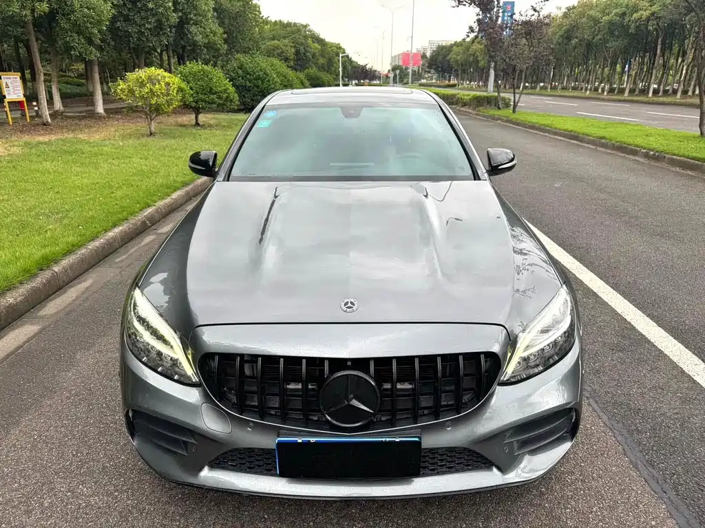 Mercedes-Benz C-Class — миниатюра 2