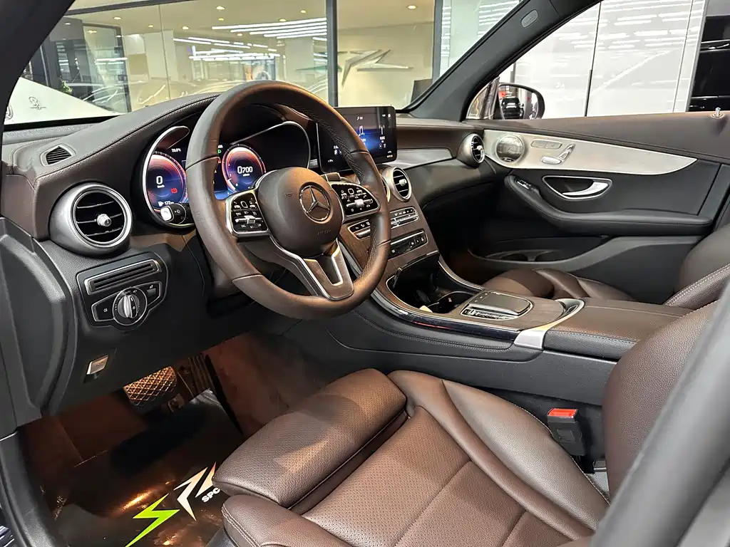 Mercedes-Benz GLC — миниатюра 5