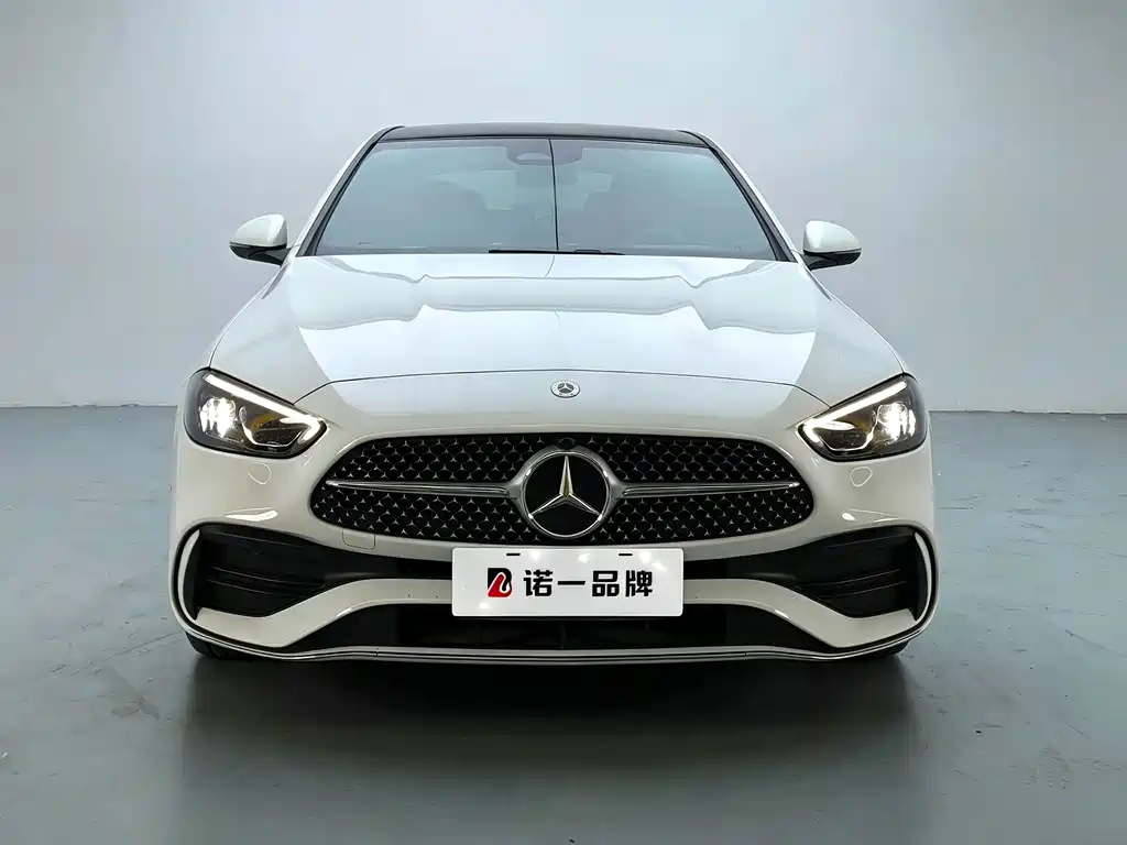 Mercedes-Benz C-Class — миниатюра 6