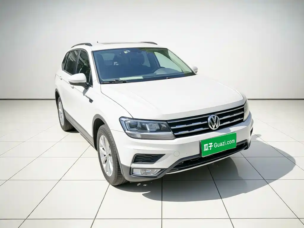 Volkswagen Tiguan L — миниатюра 22