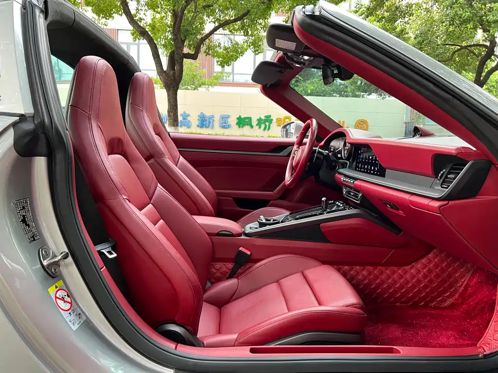 Porsche 911 — миниатюра 10