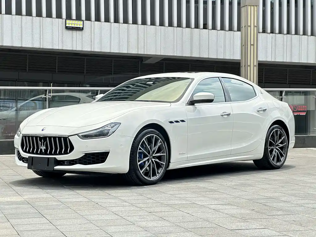 Maserati Ghibli 2020