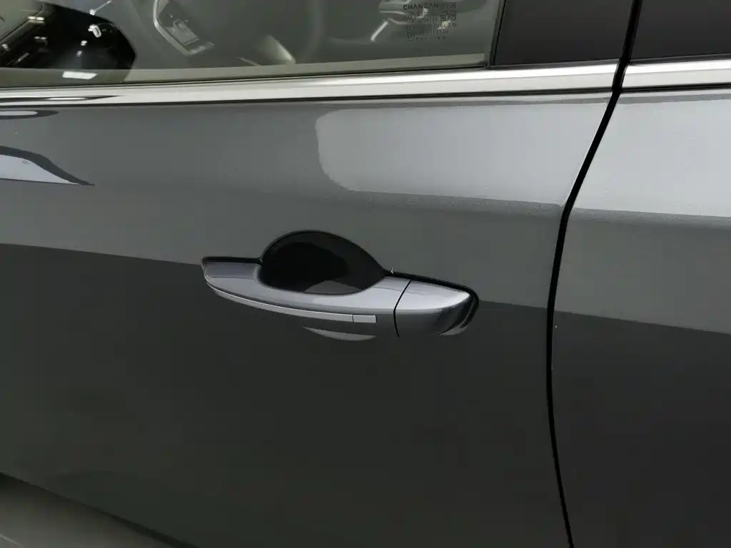 Changan Eado — миниатюра 18