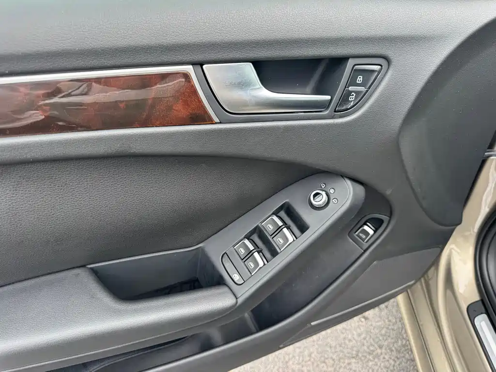 Audi A4L — миниатюра 16