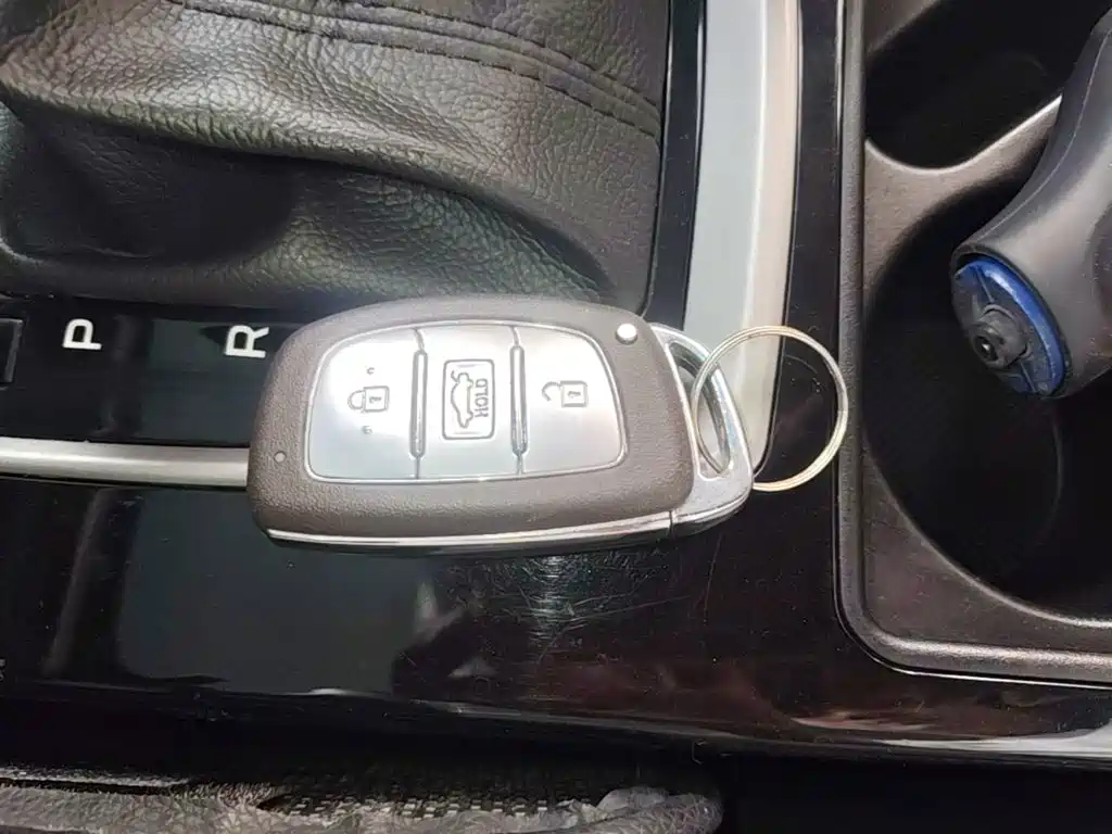 Hyundai Mistra — миниатюра 9
