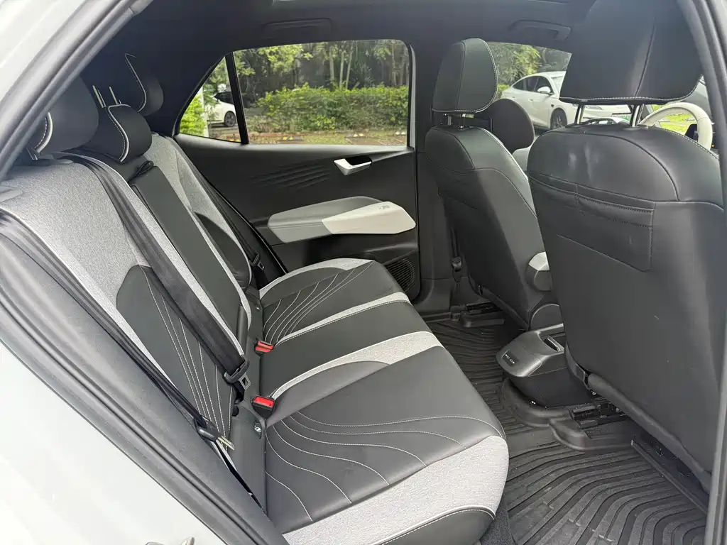 Volkswagen ID.3 — миниатюра 15