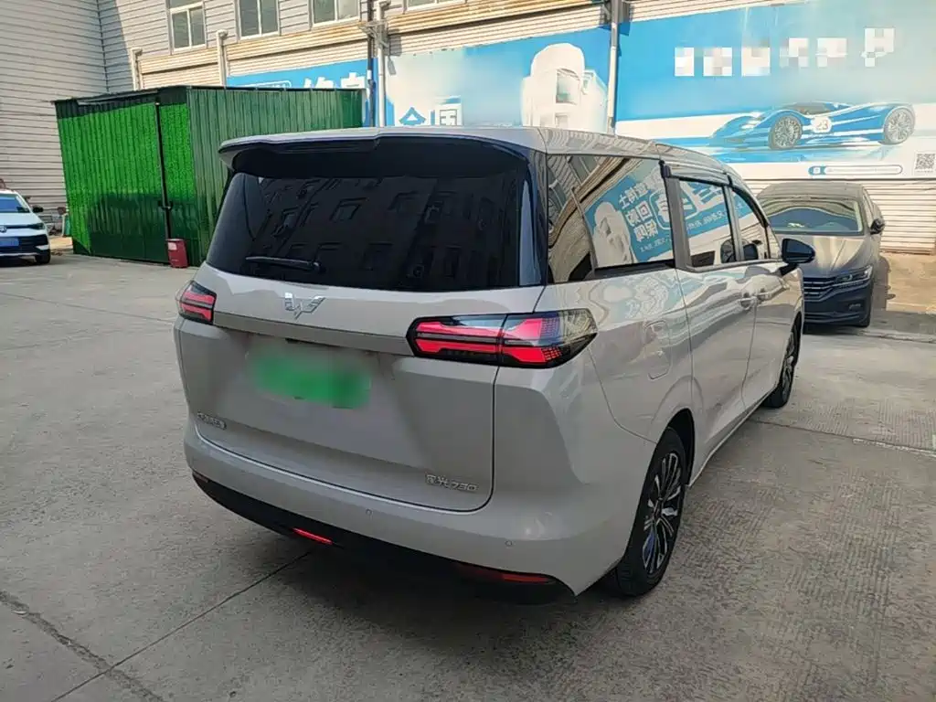 Wuling Xingguang 730 New Energy — миниатюра 7