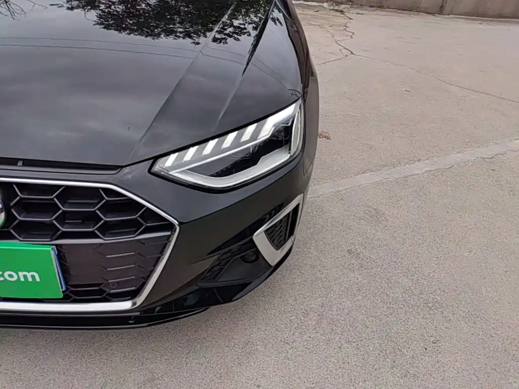 Audi A4L — миниатюра 24
