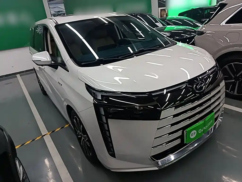 GAC Motor Trumpchi E8 PHEV — миниатюра 4