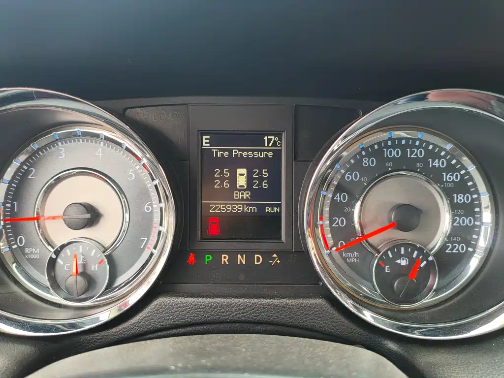 Chrysler Grand Voyager 2014 3.6L Comfort