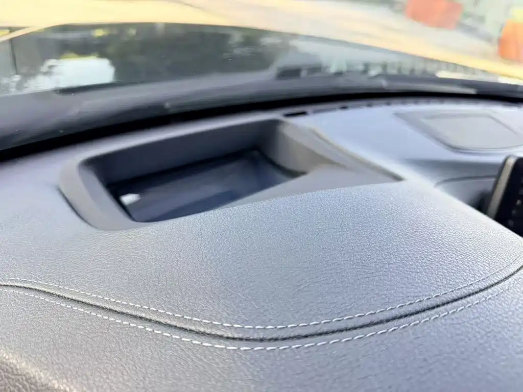 BMW 3 Series — миниатюра 17