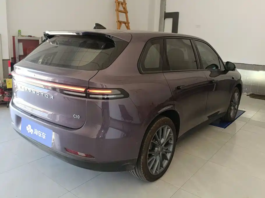 Leapmotor Leapmotor C10 — миниатюра 3