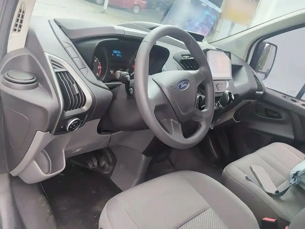 Hyundai Santa Fe Classic — миниатюра 10