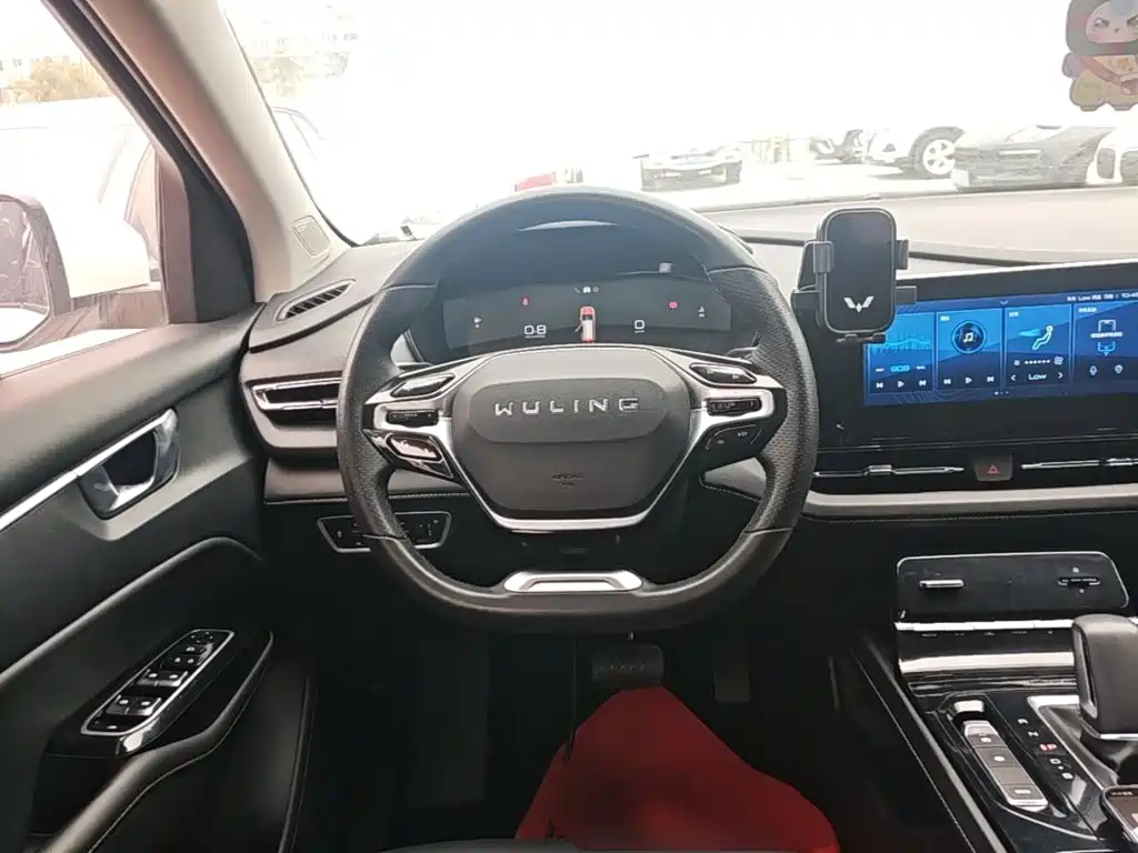 Wuling Victory — миниатюра 11