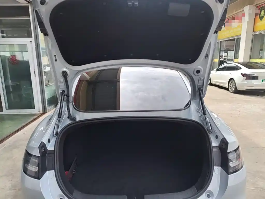 Leapmotor Leapmotor C01 — миниатюра 19