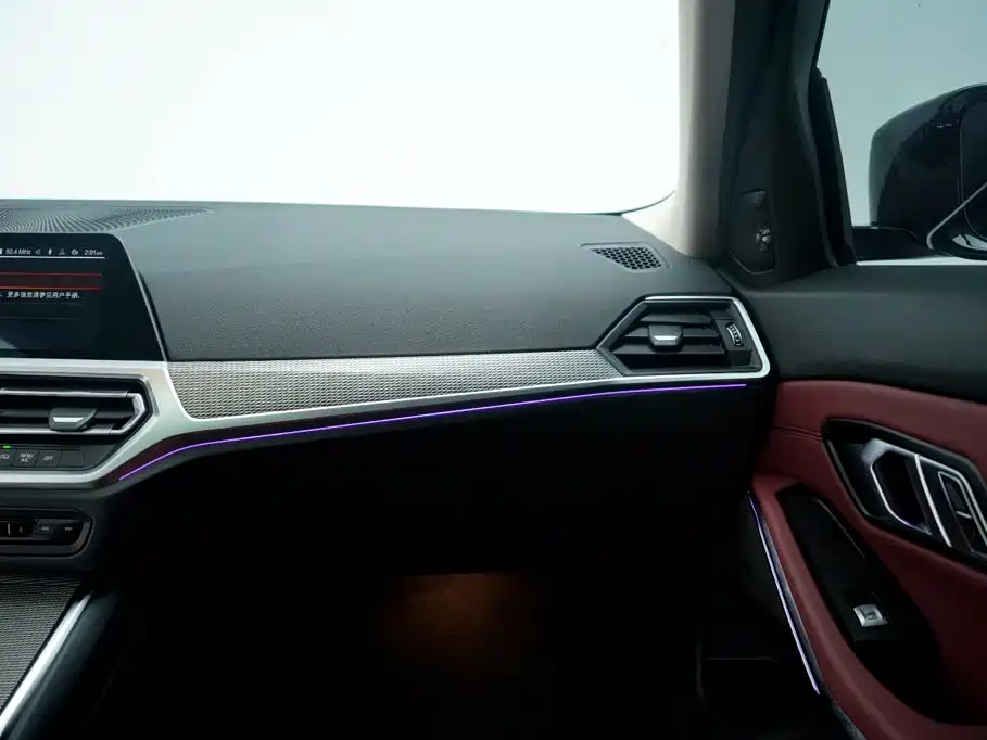 BMW 3 Series — миниатюра 21