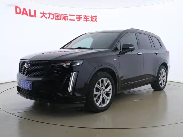 CADILLAC XT6