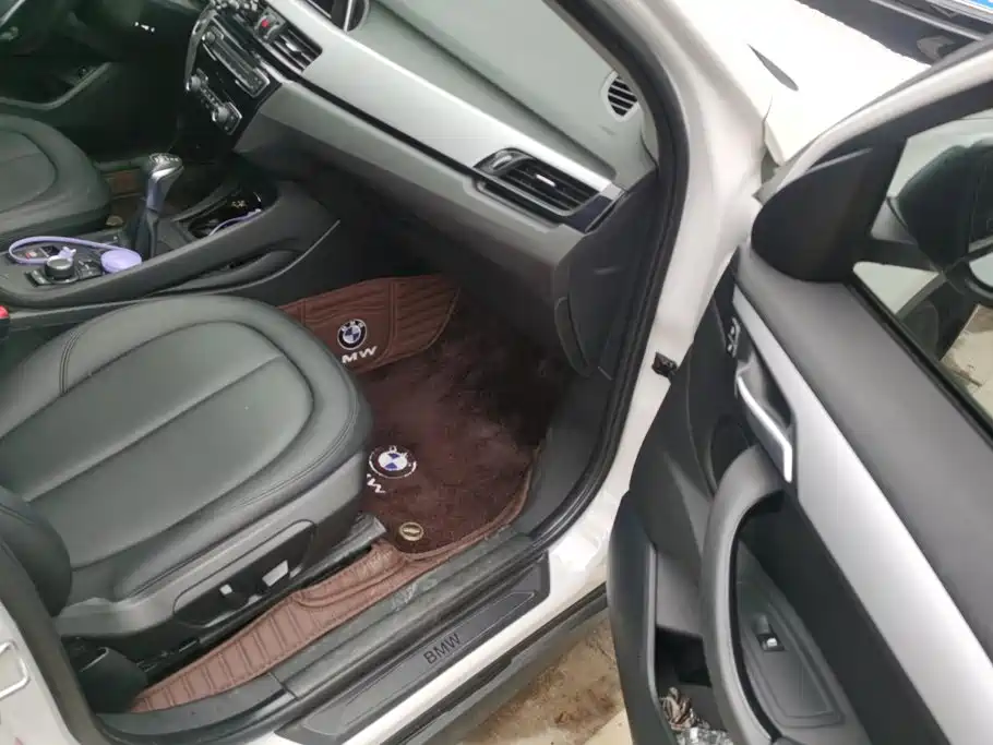 BMW X1 — миниатюра 8