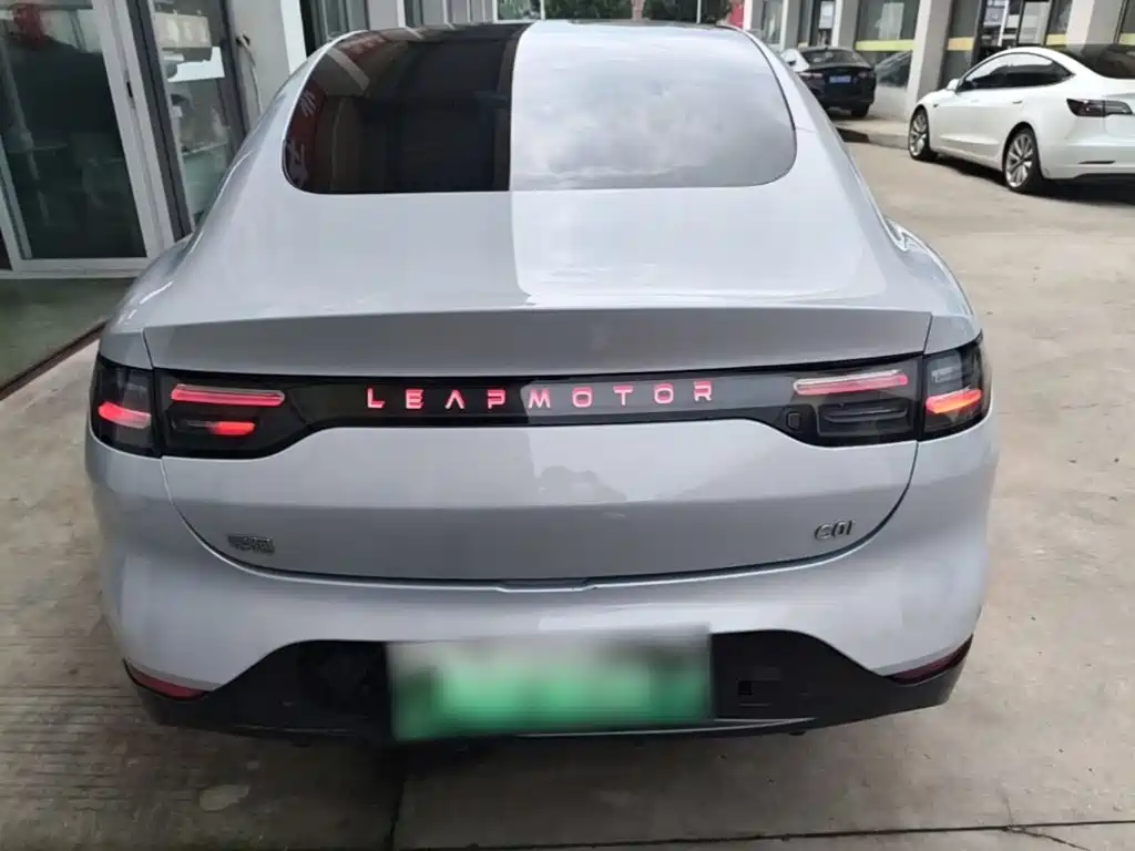 Leapmotor Leapmotor C01 — миниатюра 6