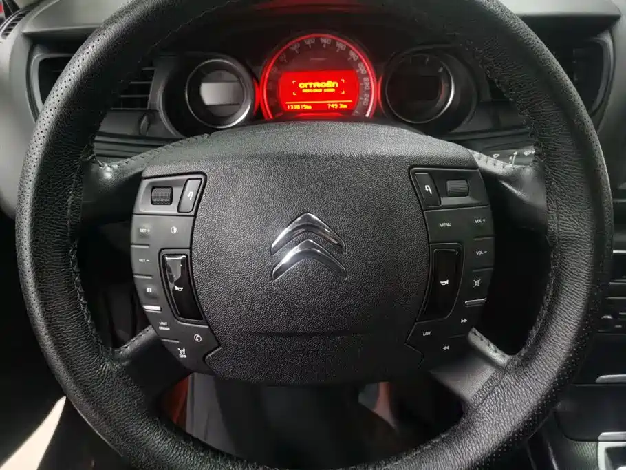 Citroen C5 — миниатюра 15