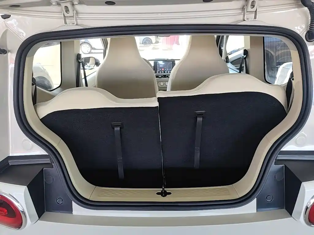 Wuling MINIEV — миниатюра 19