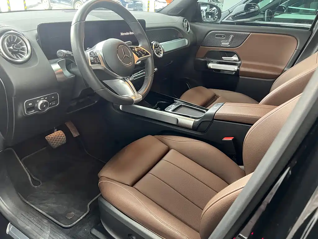 Mercedes-Benz EQB — миниатюра 5