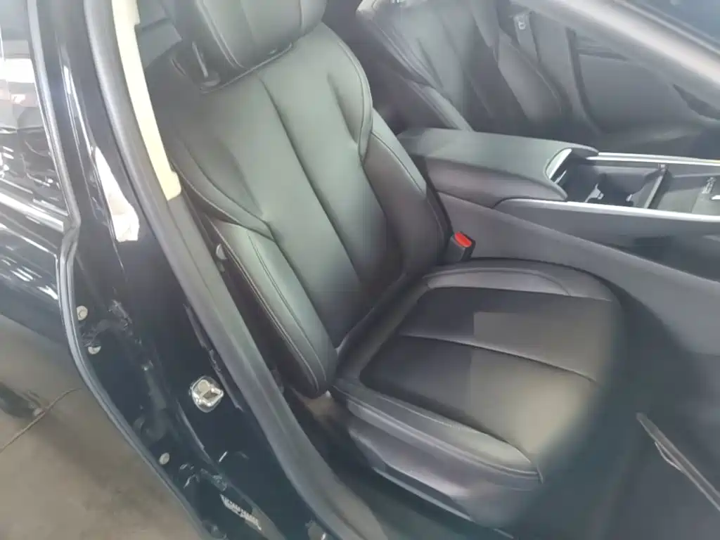 Buick LaCrosse — миниатюра 25