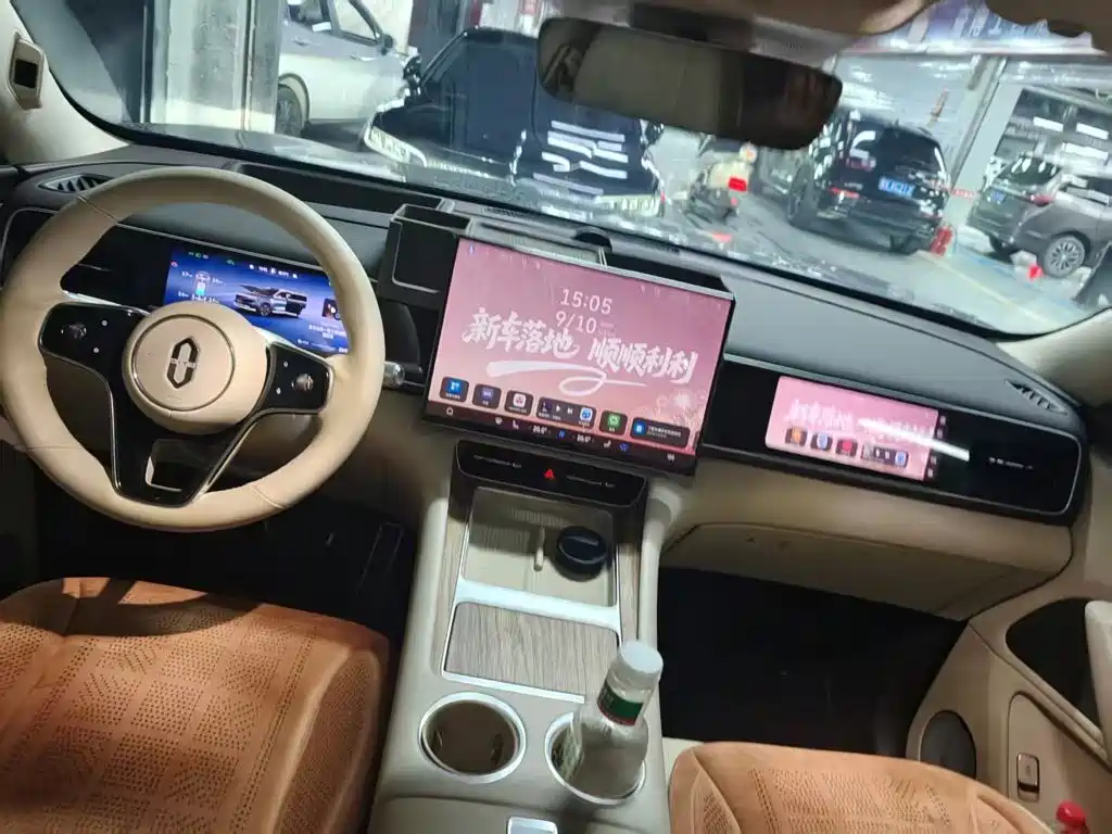 AITO AITO M7 — миниатюра 2