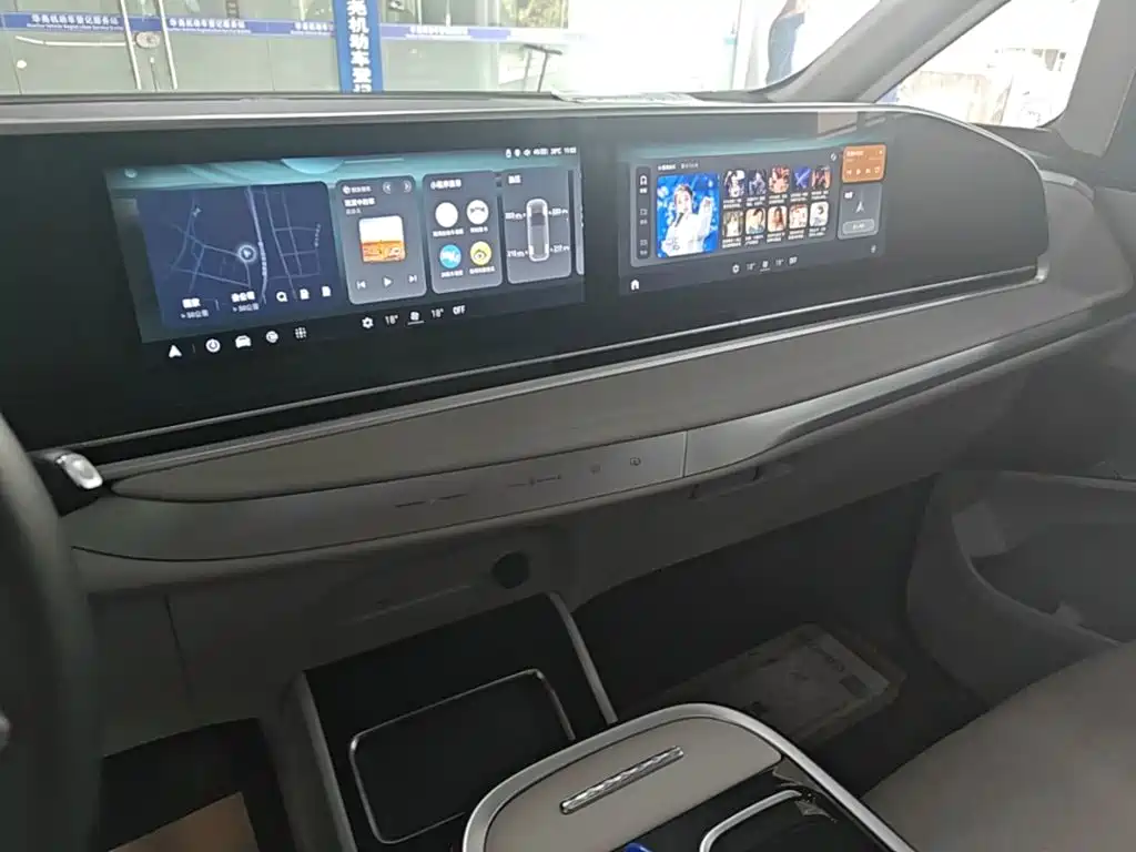 MAXUS Dajia 9 — миниатюра 12