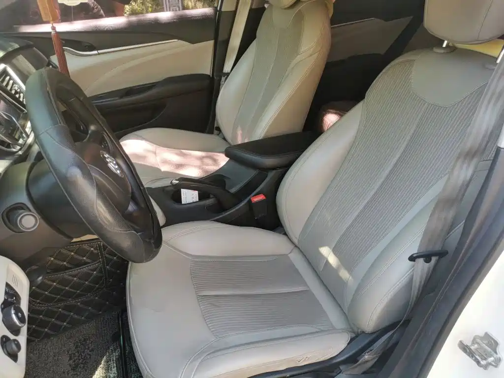 Buick Excelle — миниатюра 11