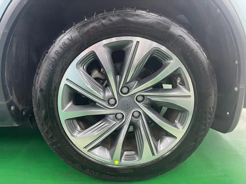 Geely Jia Ji — миниатюра 20