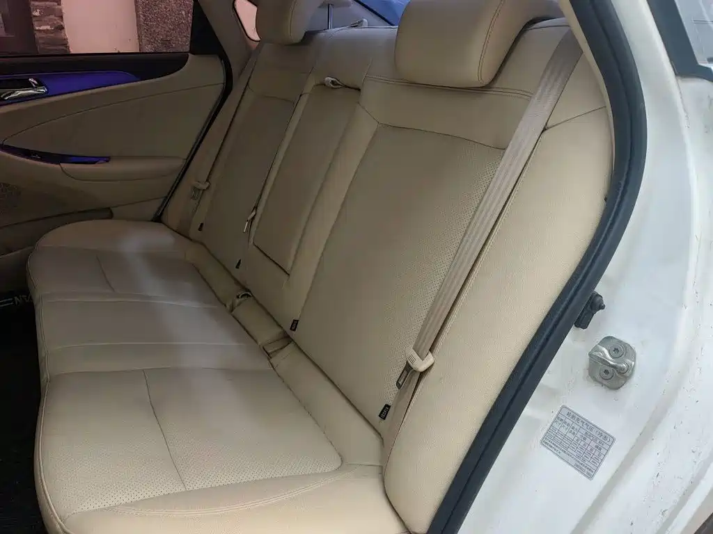 Changan Eado — миниатюра 18
