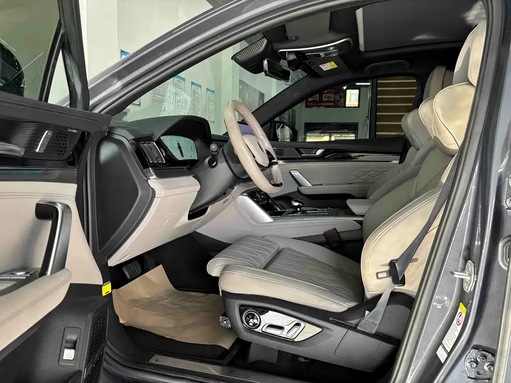 BYD Tang New Energy — миниатюра 3