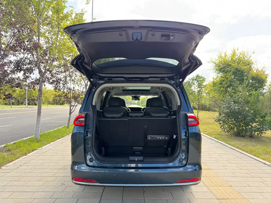 GAC Motor Trumpchi M6 — миниатюра 18
