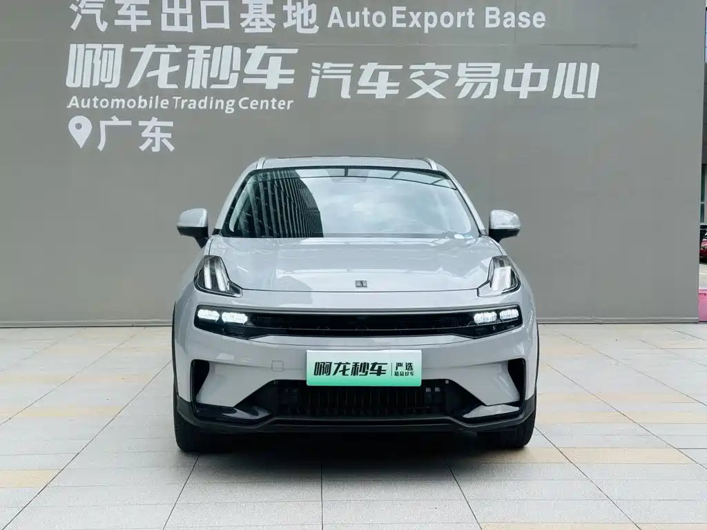 Lynk & Co 06 EM-P 2023 1.5T Remix PHEV Pro